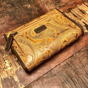 Vintage Tri-Fold Relic Boho Brown Leather Wallet